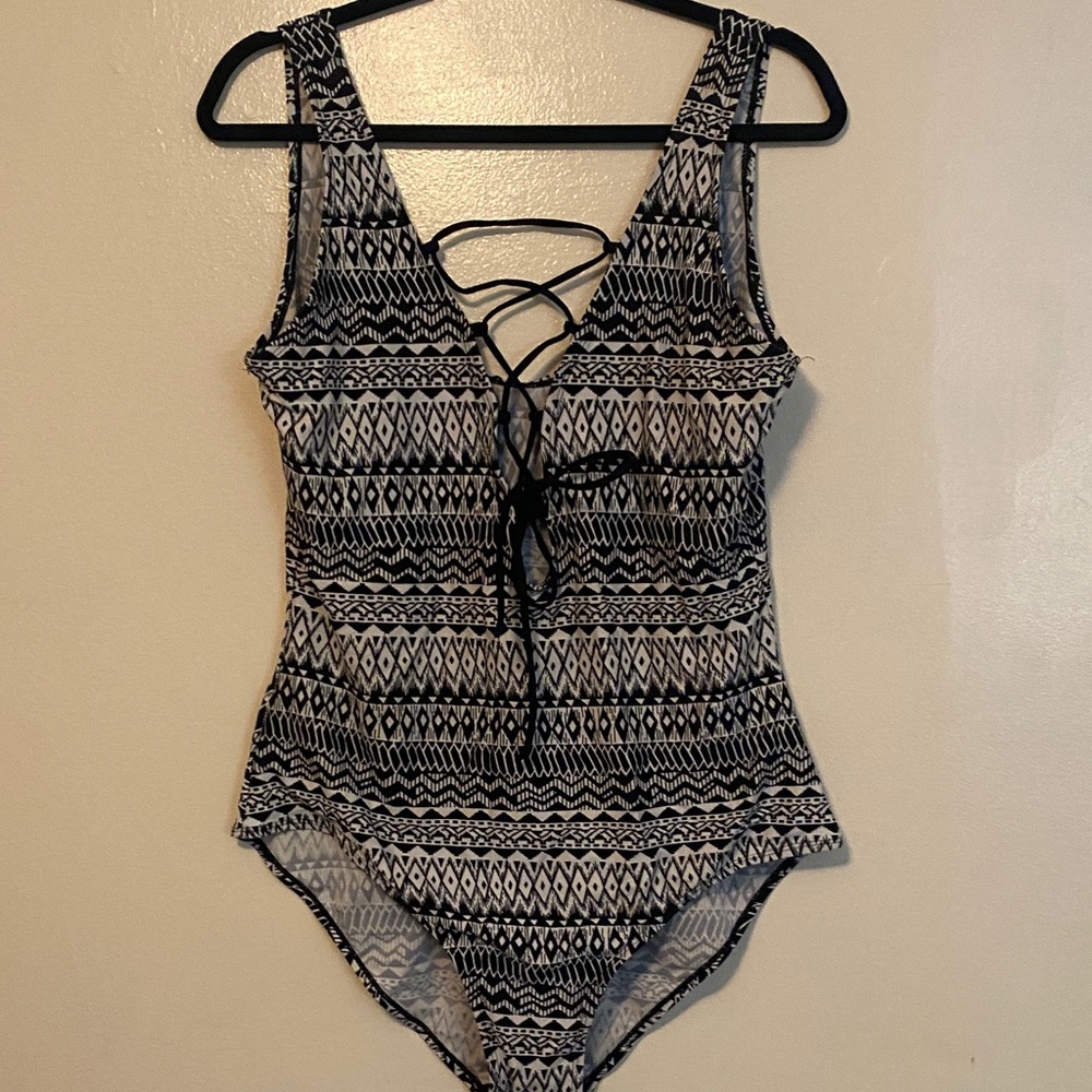 Patterned Black and White Women Swim One Piece